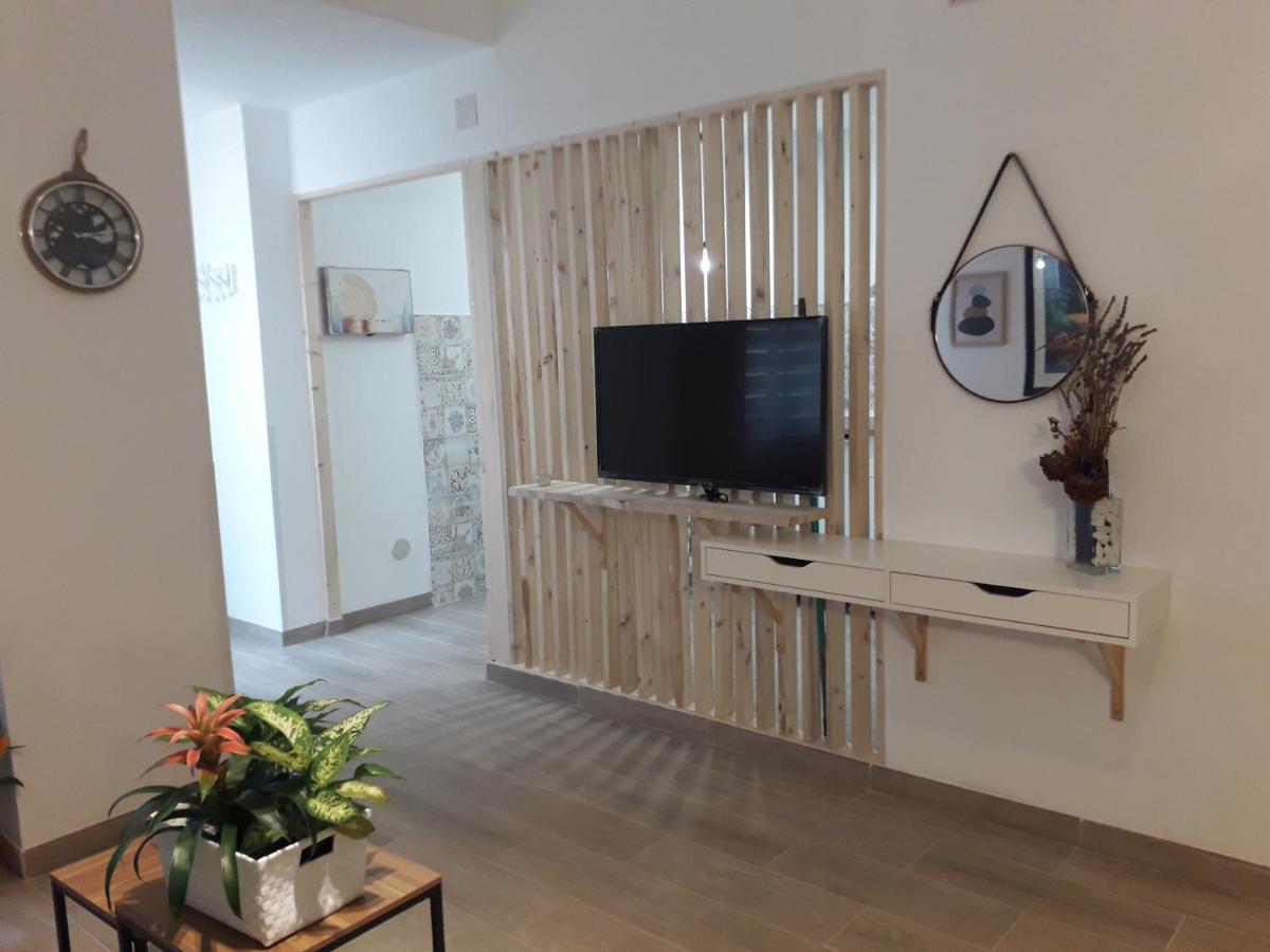 El Rincon Del Mercado Apartment *